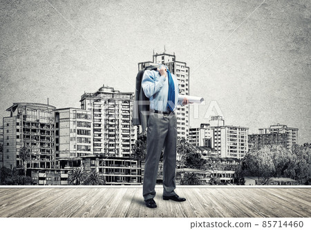 Man of engineering profession 85714460