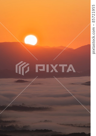 《岡山縣》秋天的早晨，從金門台看風景[11月] 85721955