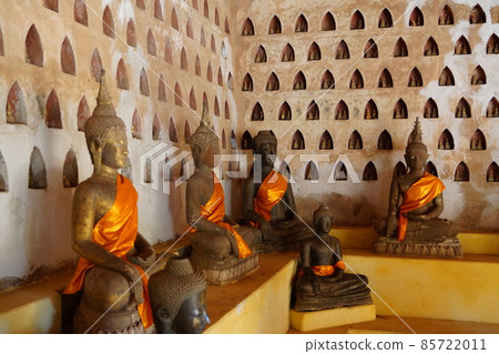老撾萬象四色菊寺佛像 85722011