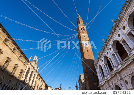 Basilica Palladiana and the Ancient Civic Tower in Vicenza Veneto Italy Basilica Palladiana and the Ancient Civic Tower in Vicenza Veneto Italy 85724331