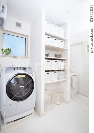 Clean and tidy washroom Clean and tidy washroom 85731023