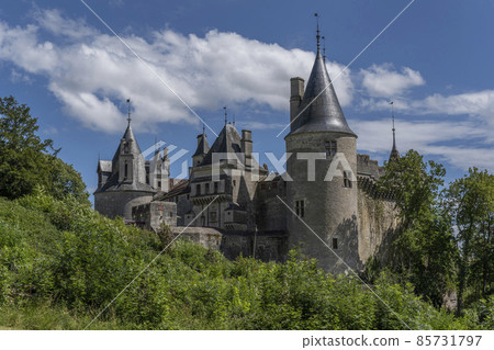 Castle La Rochepot 85731797