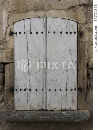 Shutters White Old Closed Shutters White Old Closed 85731838