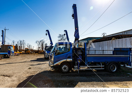 Truck crane car 85732523