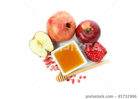 Rosh hashanah concept isolated on white background Rosh hashanah concept isolated on white background 85732906