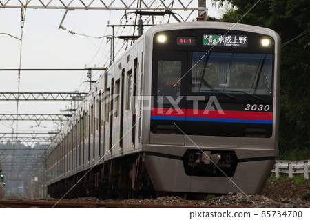[KS] Keisei Main Line 3000 Series (Special feature: 8-car train) 85734700