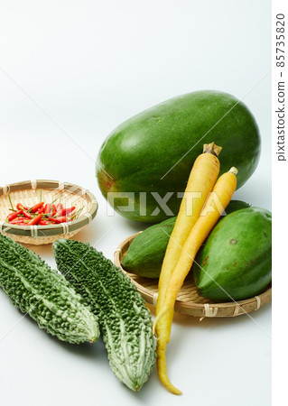 Group photo of Okinawa island vegetables with plenty of vitamins 85735820