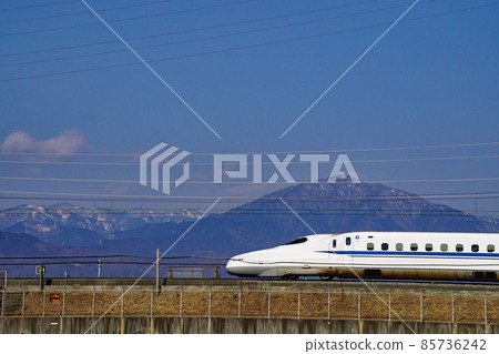 Shinkansen Oyama 85736242