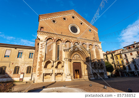 Facade of the Church of San Lorenzo in Vicenza Veneto Italy 85738852