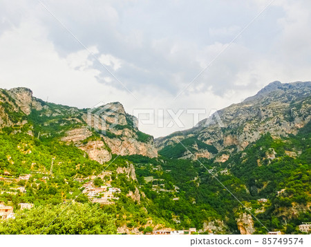 Positano, Italy along the stunning Amalfi Coast. Positano, Italy along the stunning Amalfi Coast. 85749574