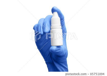 Scientist hand with gloves holding eye dropper bottle isolate mock up is on white background with clipping path 85751894