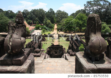 Cambodia Roluos Ruins Bakong 85753550