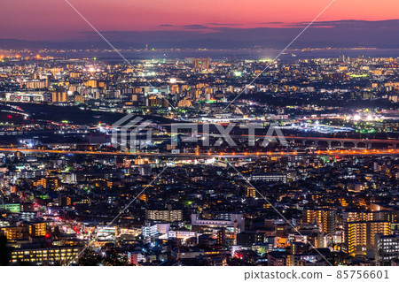 《Hyogo Prefecture》 Night view of Amagasaki City, Satsukiyama Observatory 《Hyogo Prefecture》 Night view of Amagasaki City, Satsukiyama Observatory 85756601