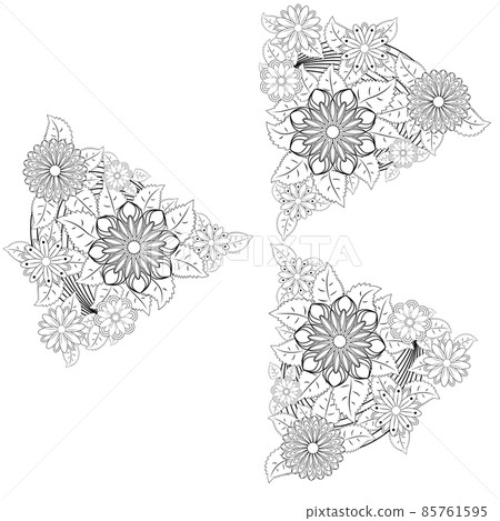 Henna tattoo doodle elements on white background. Mehendi flowers. Abstract floral elements in Indian style. Ethnic ornament, coloring book. 85761595