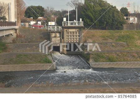 Treated wastewater Yokohama Sakae No. 2 Water Reclamation Center 85764085