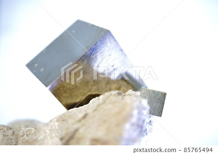 黃鐵礦粗晶 黃鐵礦粗晶 85765494