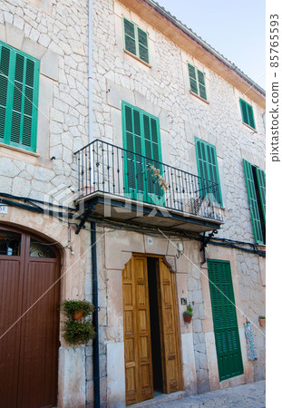 Beautiful street in Valldemossa, famous old mediterranean village of Majorca Spain. 85765593