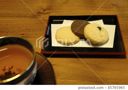 Sweets prepared by the customer Sweets prepared by the customer 85765965