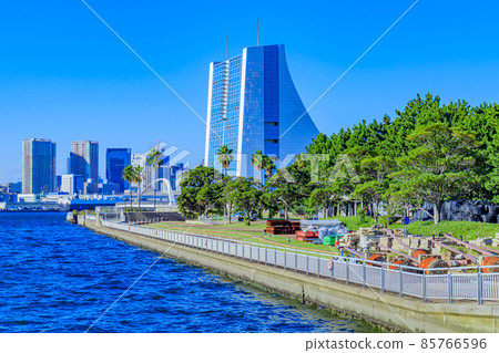 [東京都市風景] 從東京國際郵輪碼頭看對岸 85766596