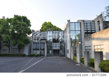 Tokyo War Dead Memorial / Takefumi Aida Tokyo War Dead Memorial / Takefumi Aida 85771886