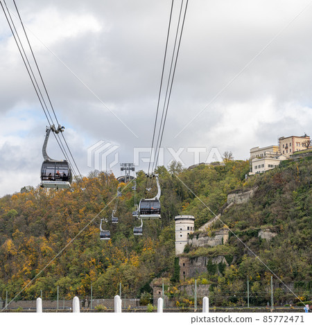 The cable car to the Ehrenbreitstein castle. This castle is located just where river Rhein and Mosel meet in Koblenz, Germany  85772471