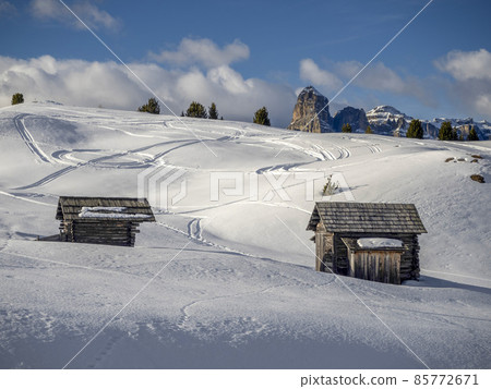 dolomites snow panorama wooden hut val badia armentarola hill 85772671