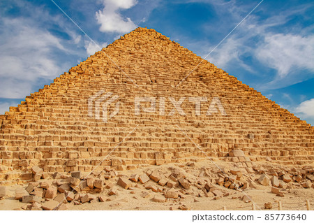 Ancient Pyramid of Mycerinus, Menkaur in Giza, Egypt Ancient Pyramid of Mycerinus, Menkaur in Giza, Egypt 85773640