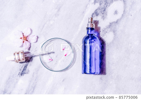 Retinol and almond oil serum oil beauty care Retinol and almond oil serum oil beauty care 85775006