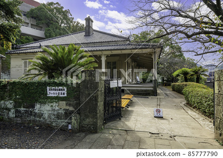 Nagasaki Higashiyamate 12th Building Nagasaki City, Nagasaki Prefecture Nagasaki Higashiyamate 12th Building Nagasaki City, Nagasaki Prefecture 85777790