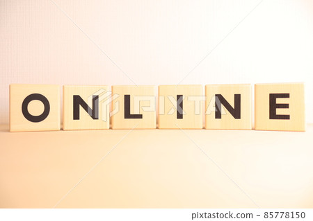 Online (ONLINE) image (character / alphabet text) 85778150