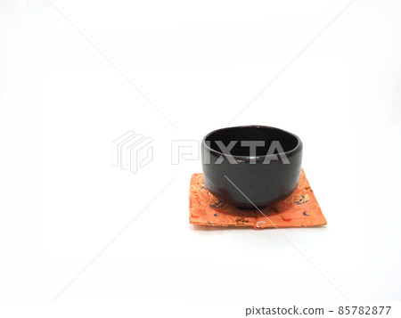Raku tea bowl old cloth 85782877