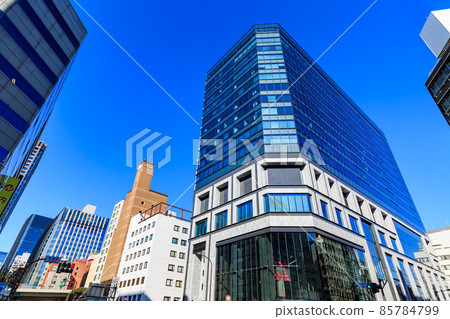 位於東京日本橋 Kabutocho 茅場町十字路口的新辦公樓 85784799