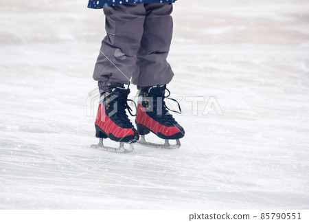 legs of people skating legs of people skating 85790551