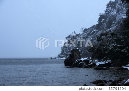 雪中的琵琶湖，大崎海津 85791204