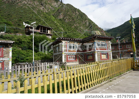 藏東私宅 85797058