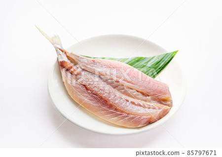 Horse mackerel with open belly 85797671