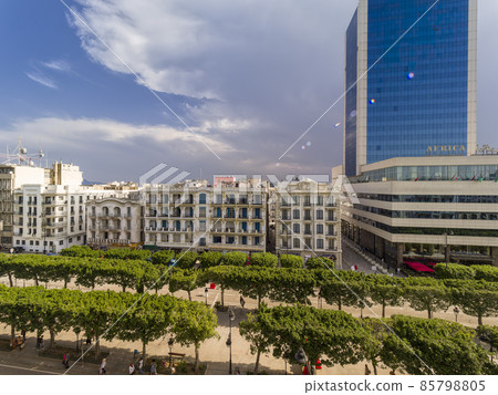 突尼斯,突尼斯 New Town Habib Bourguiba Street / 突尼斯,突尼斯 突尼斯,突尼斯 New Town Habib Bourguiba Street / 突尼斯,突尼斯 85798805
