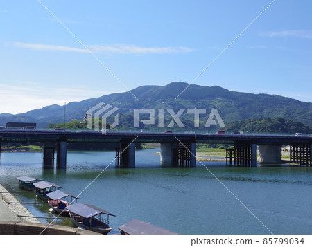 夏天的羊川（愛媛縣小津市） 85799034