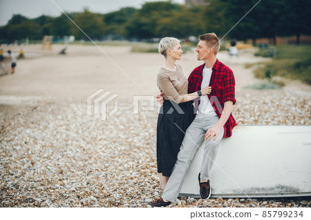 happy couple on a beach 85799234