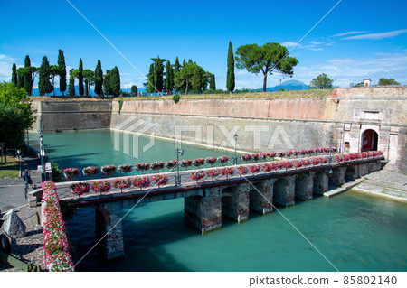 Fortress Wall, Peschiera del Garda, Venetia, Italy 85802140