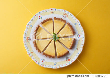 Cheese tart 85803722