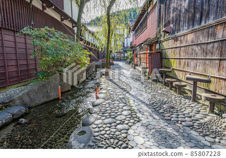 Hachiman Town, Gujo City, Gifu Prefecture, Gujo Hachiman, the City of Water, Yanaka Lane Komichi 85807228