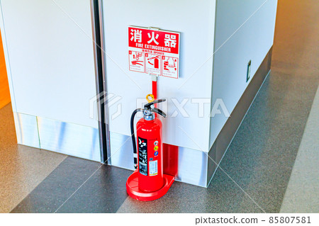 [Image material] Fire extinguisher 85807581