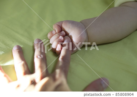 新生兒手部 新生兒手部 85808904