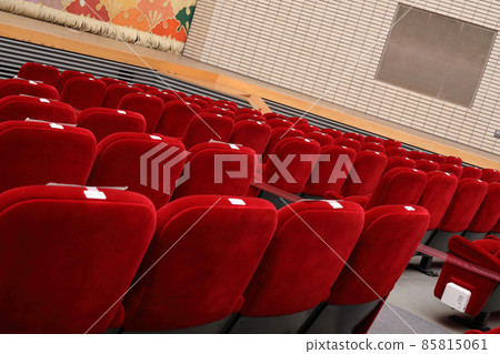 Audience seats New coronavirus countermeasures Audience seats New coronavirus countermeasures 85815061