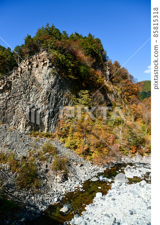Gandatekyo美麗的秋天風景 85815318