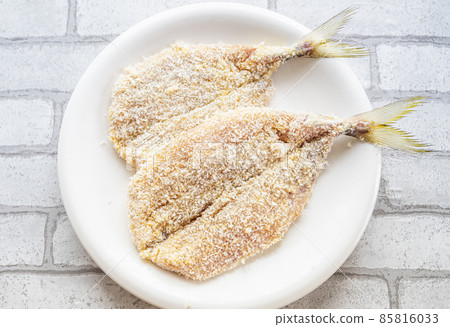 鯖魚配麵包屑 85816033