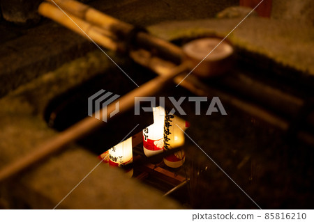 Hozenji Yokocho在晚上 85816210