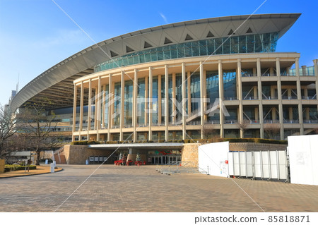 [Fukuoka Prefecture] Kokura Racecourse Stand under clear skies 85818871