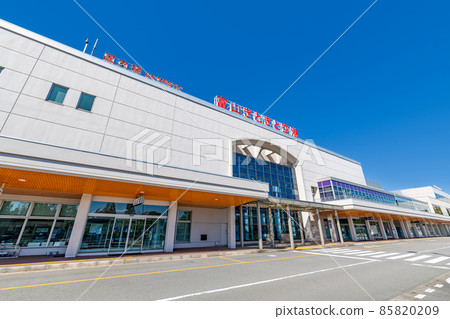 Toyama City, Toyama Prefecture, Toyama Airport (Toyama Kitokito Airport) in fine weather 85820209